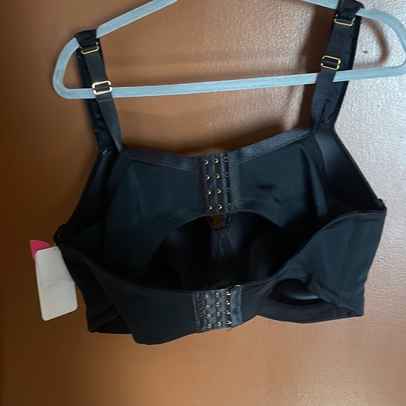 Bra - Picture 2 of 5